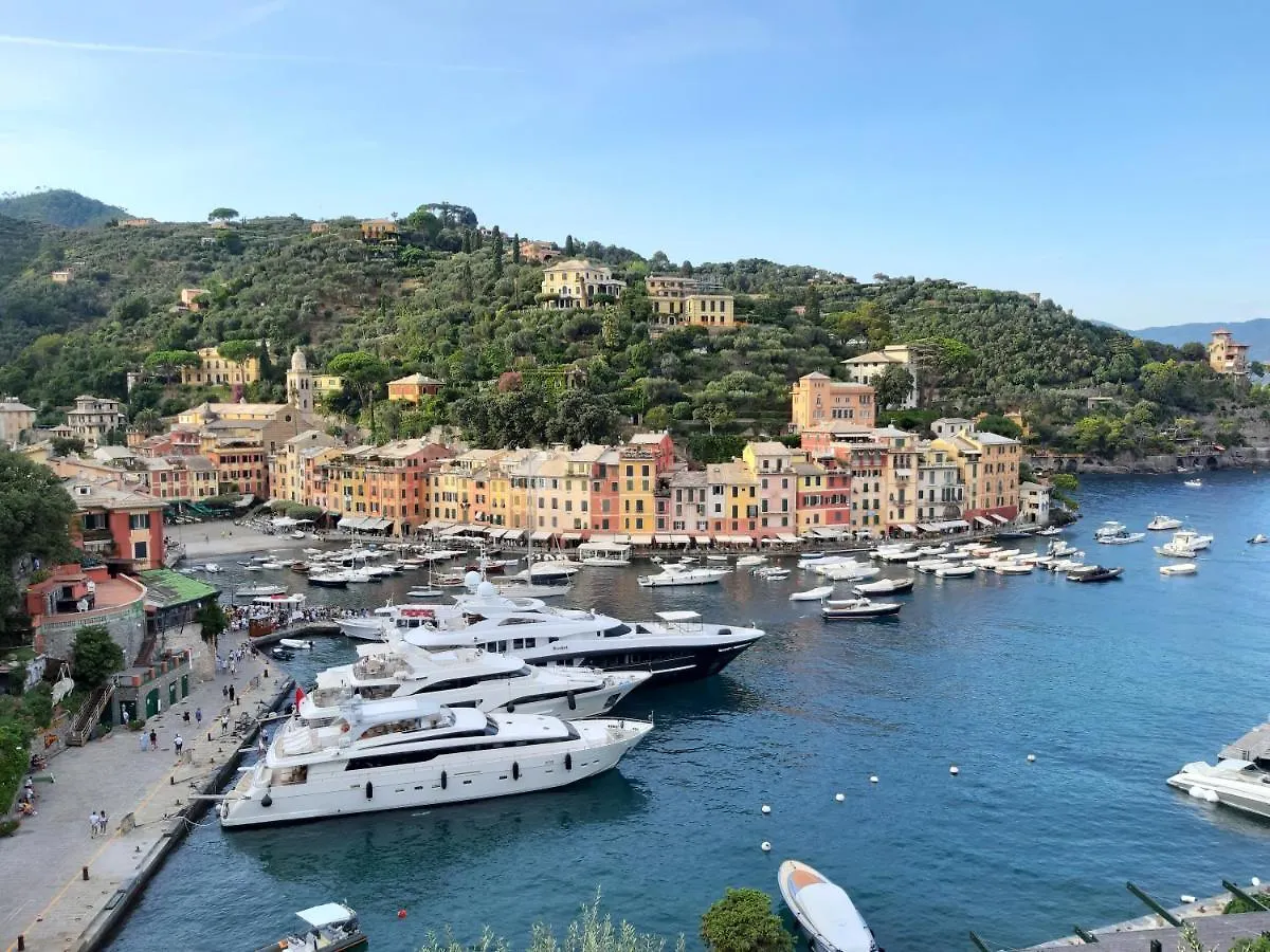 Apartment Cinque Terre & Portofino Lodge-Dependance Bracco Moneglia Italy
